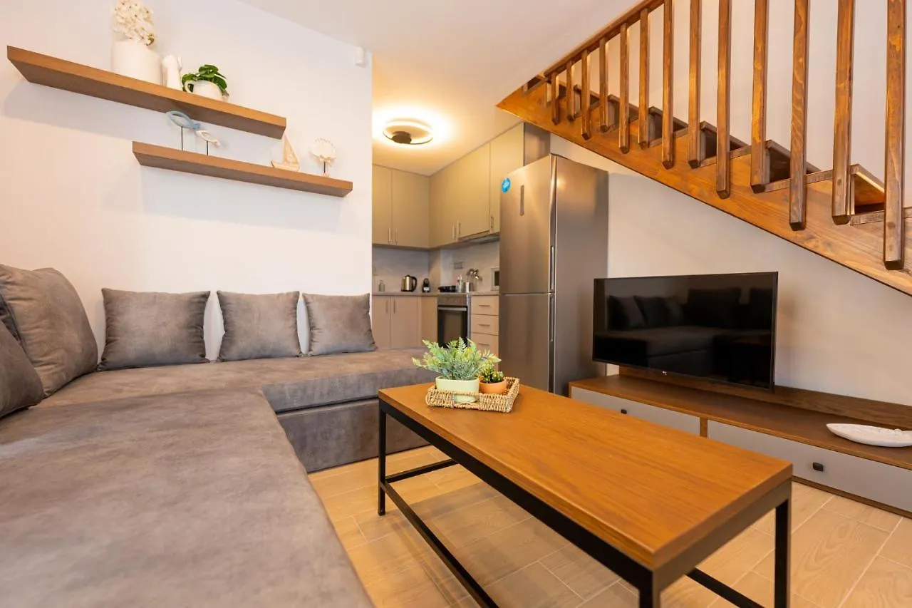 Karras' Residence Paralia Dionysiou Holiday home