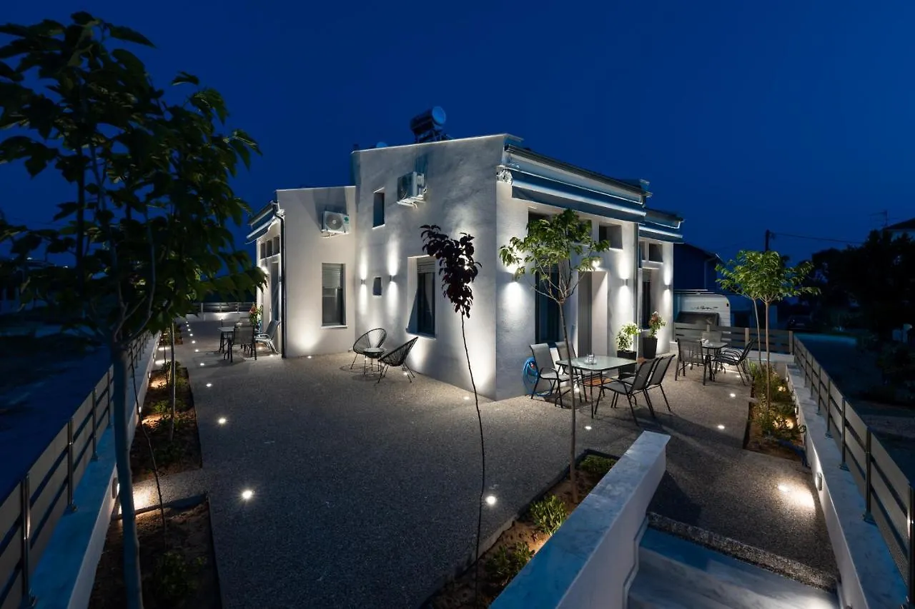 Karras' Residence Paralia Dionysiou